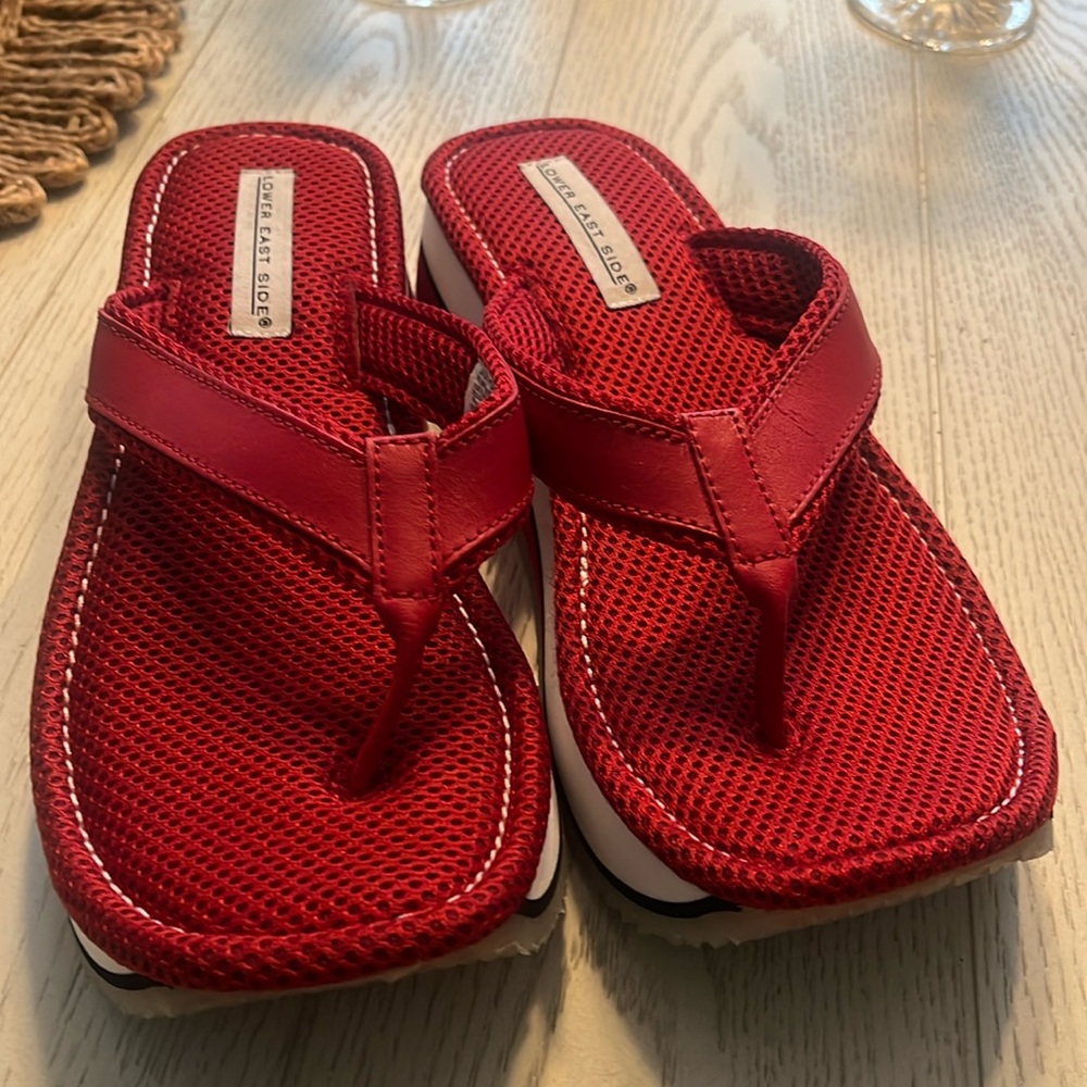Rare Y2K Vintage Women's Flip Flop Platform Sandals Size 7.5 - Picture 2 of 16